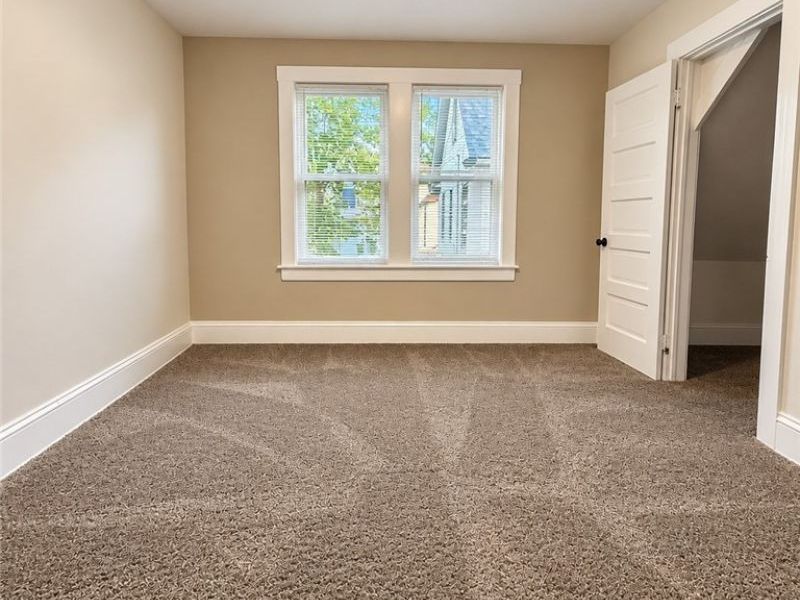 3856 W 17th Street, Cleveland, OH 44109 Photo 15