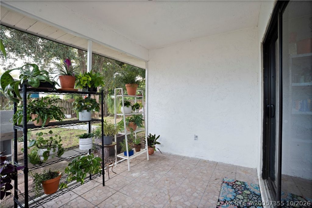 5030 SE Dell Street , Stuart, FL 34997 Photo