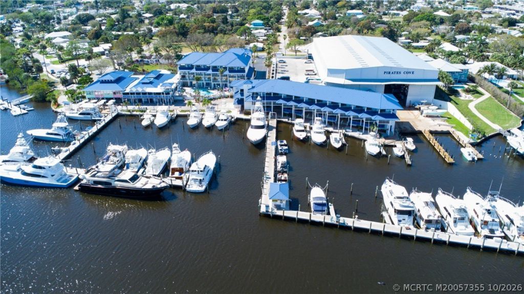 5030 SE Dell Street , Stuart, FL 34997 Photo