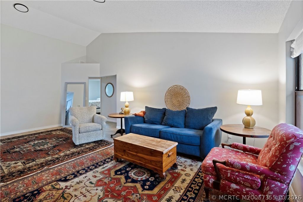 5030 SE Dell Street , Stuart, FL 34997 Photo
