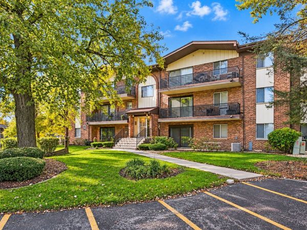 5225 James Lane, Unit 1405, Crestwood, IL 60418
