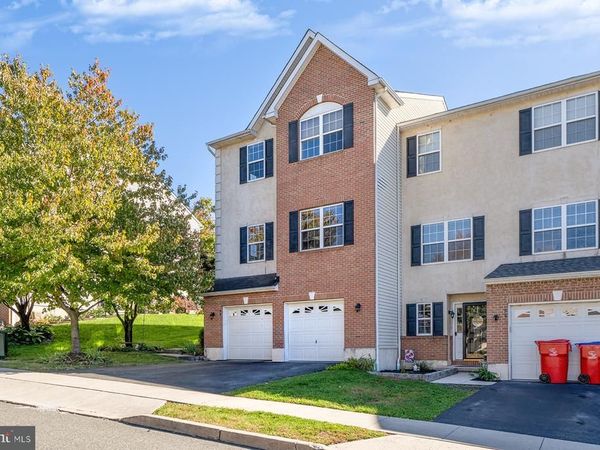 98 STONE HILL DRIVE , POTTSTOWN, PA 19464