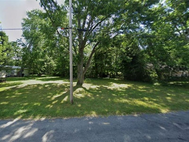 124 Howe Street , Lodi, OH 44254 Photo 2