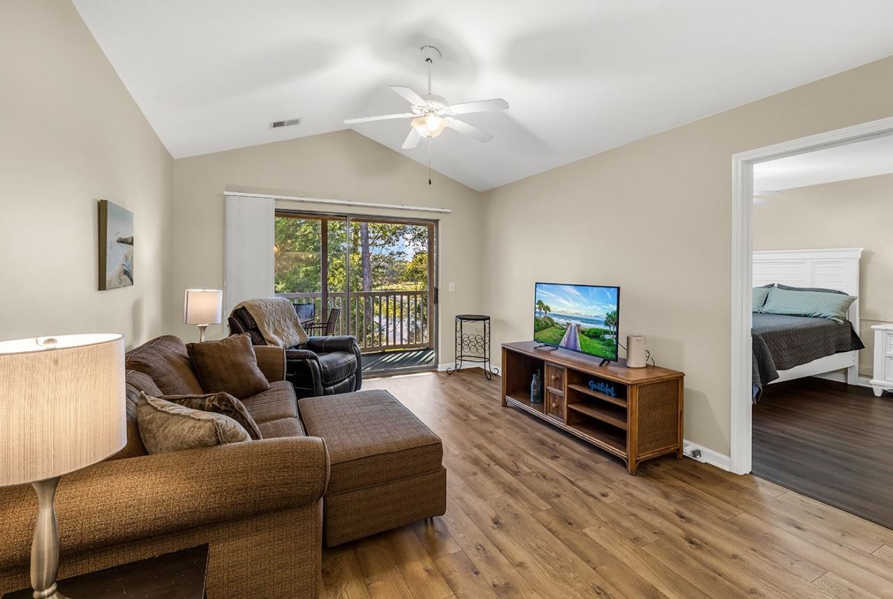 320 Pinehurst Ln.  Photo 14