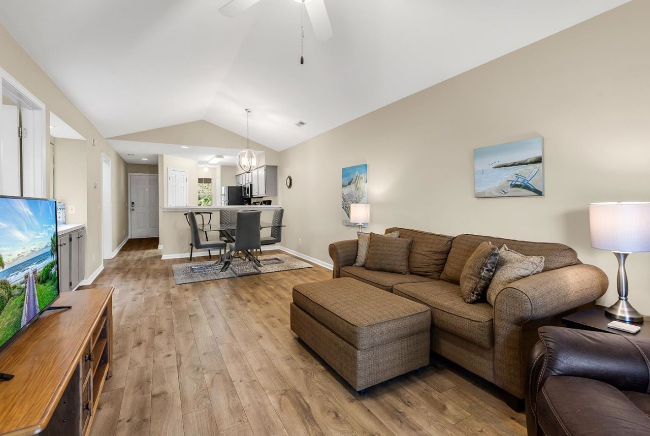 320 Pinehurst Ln.  Photo 15