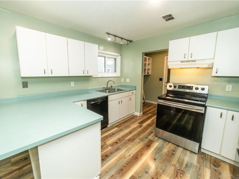 305 Lockheed Drive, Vandalia, OH 45377 Photo 11