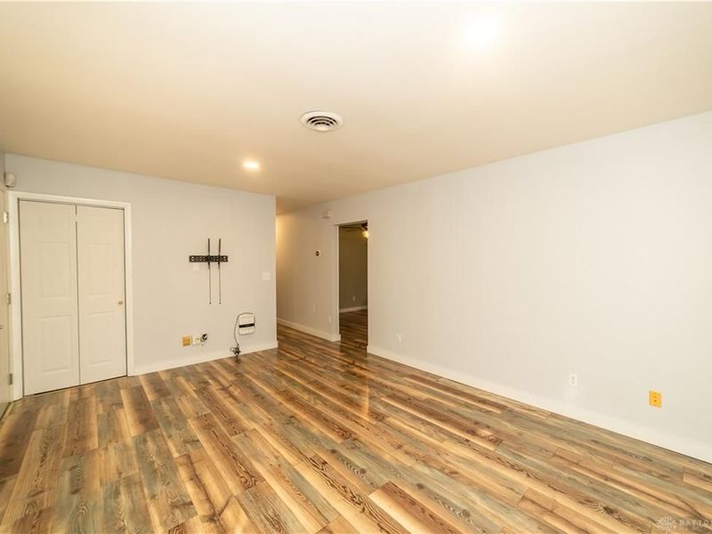 305 Lockheed Drive, Vandalia, OH 45377 Photo 5