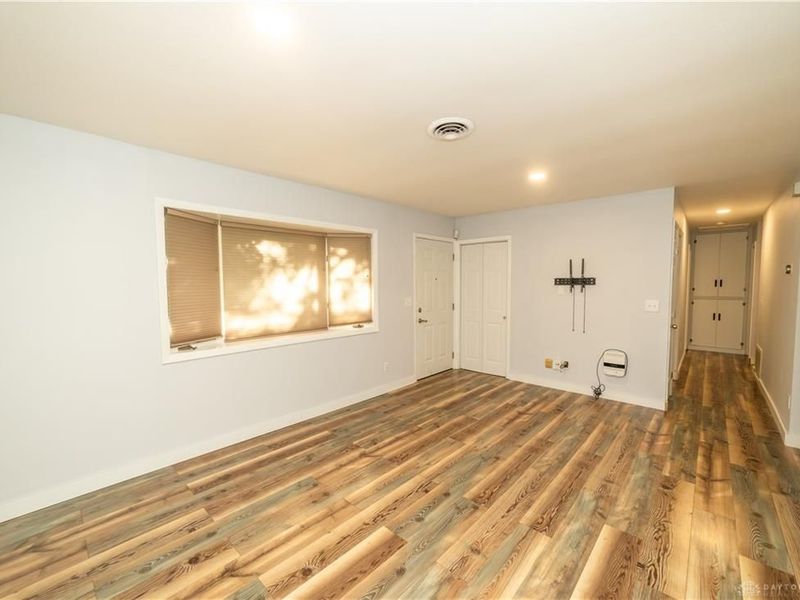 305 Lockheed Drive, Vandalia, OH 45377 Photo 6