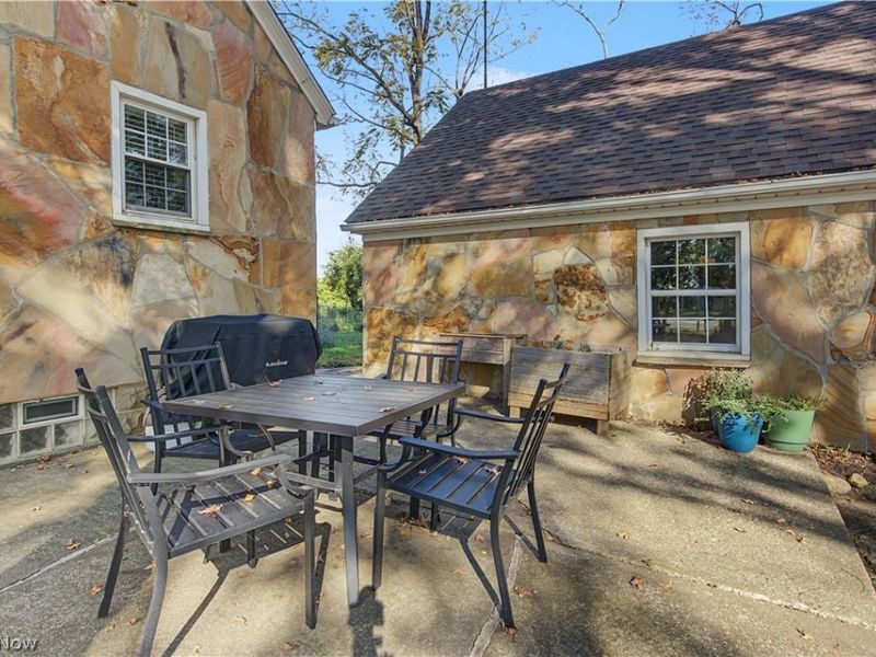 5151 Medina Road, Copley, OH 44321 Photo 4