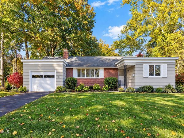 128 Mosher Road, Delmar, NY 12054