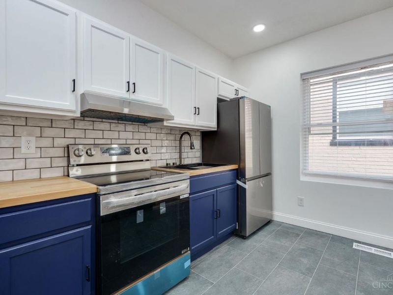 124 Valencia Street, Cincinnati, OH 45219 Photo 12