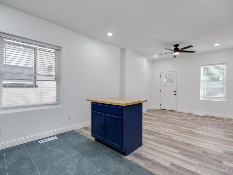 124 Valencia Street, Cincinnati, OH 45219 Photo 14