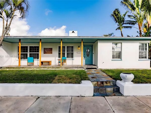 6115 Lake Ave , West Palm Beach, FL 33405