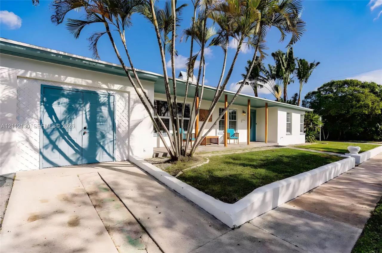 6115 Lake Ave , West Palm Beach, FL 33405 Photo