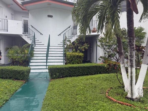 18750 NE 18th Ave , Unit 151, Miami, FL 33179