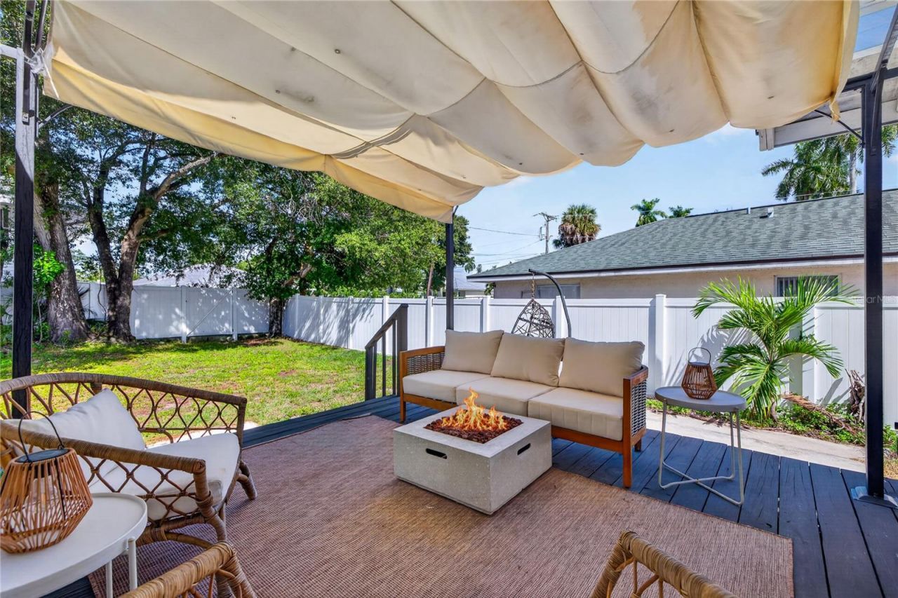 2106 8th Avenue W, Bradenton, FL 34205 Photo