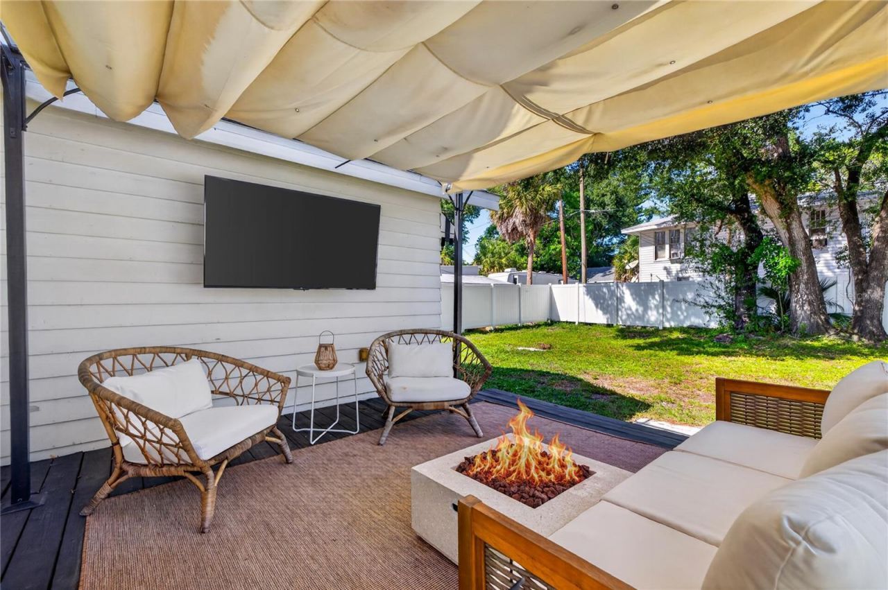 2106 8th Avenue W, Bradenton, FL 34205 Photo