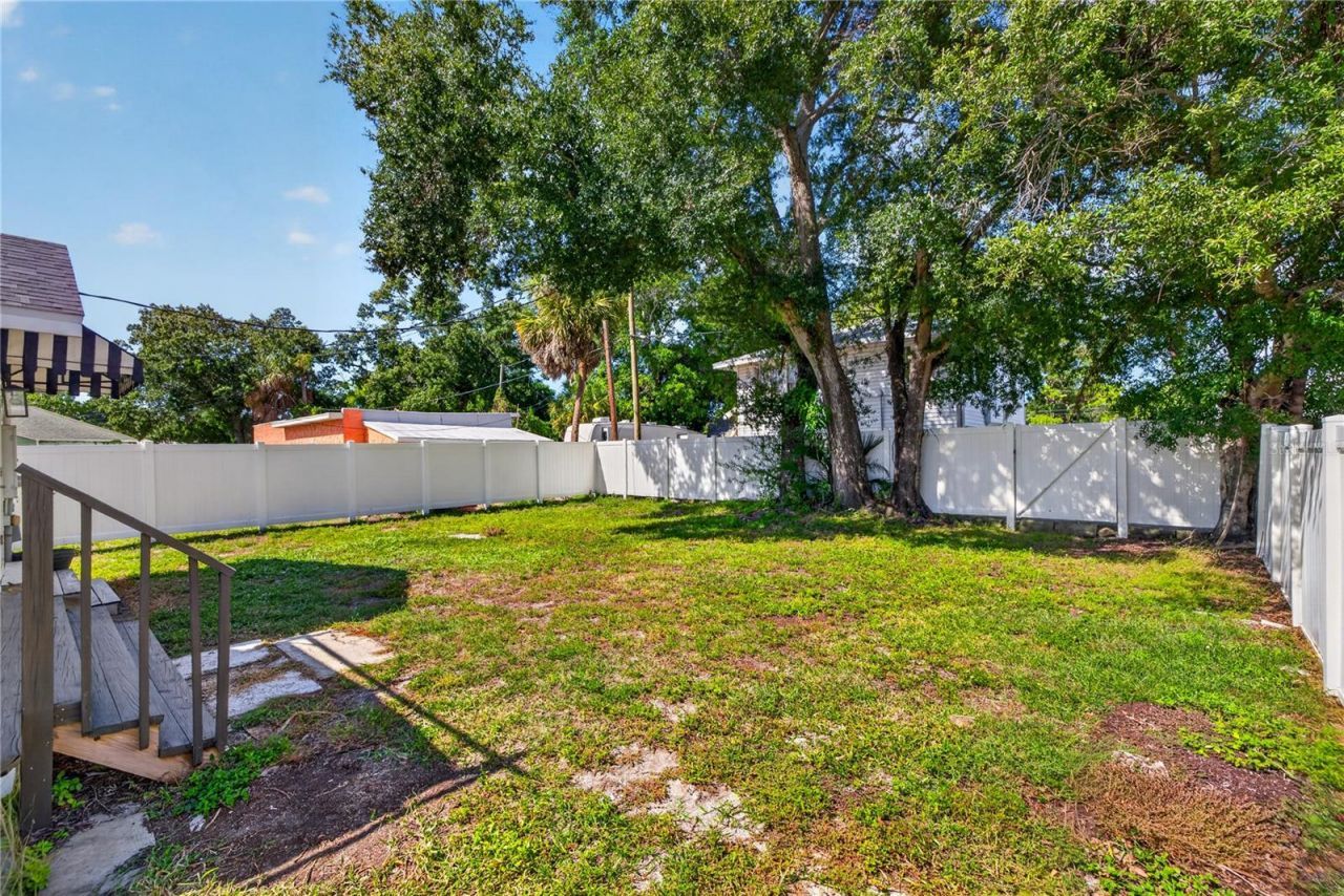 2106 8th Avenue W, Bradenton, FL 34205 Photo