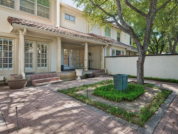 4611 O Connor Court , Irving, TX 75062