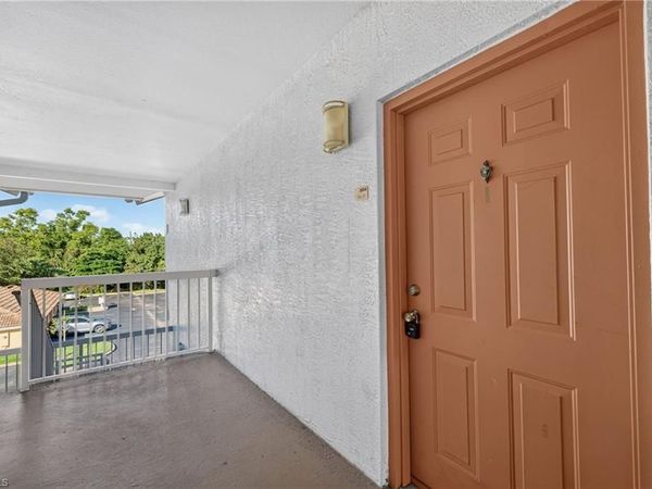 6341 Aragon WAY, Unit 304, FORT MYERS, FL 33966