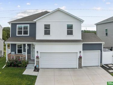 5413 N 186th Street, Elkhorn, NE 68022