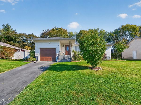 10 Brentwood Avenue, Troy, NY 12180