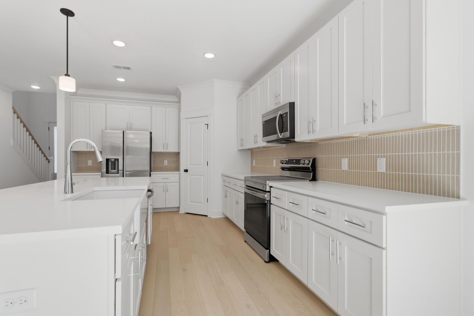 1411 Iroquois Street Photo 13