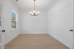 1411 Iroquois Street photo 4