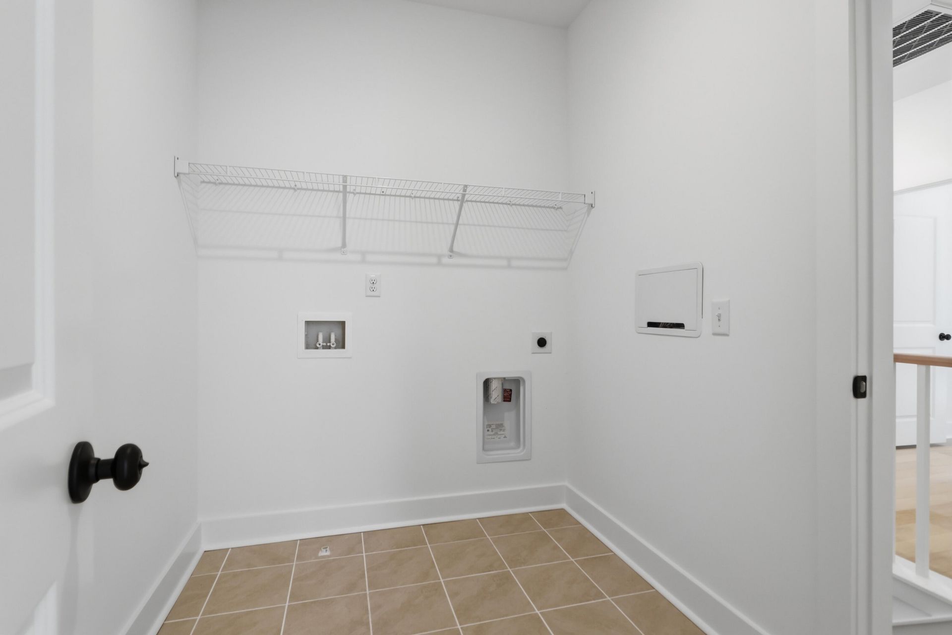 1411 Iroquois Street Photo 45