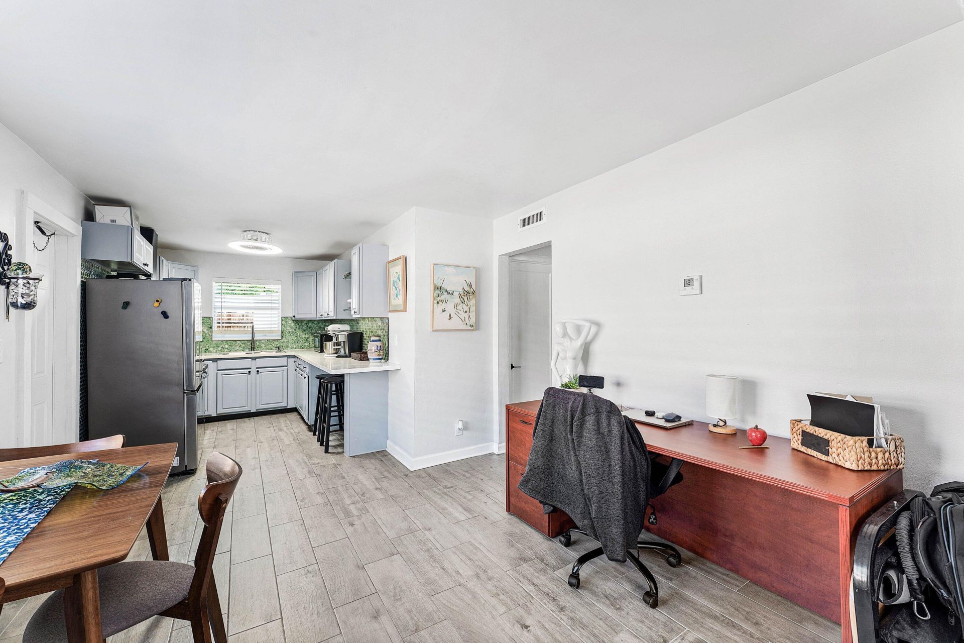 320 S Ocean Breeze, Lake Worth Beach, FL 33460 Photo