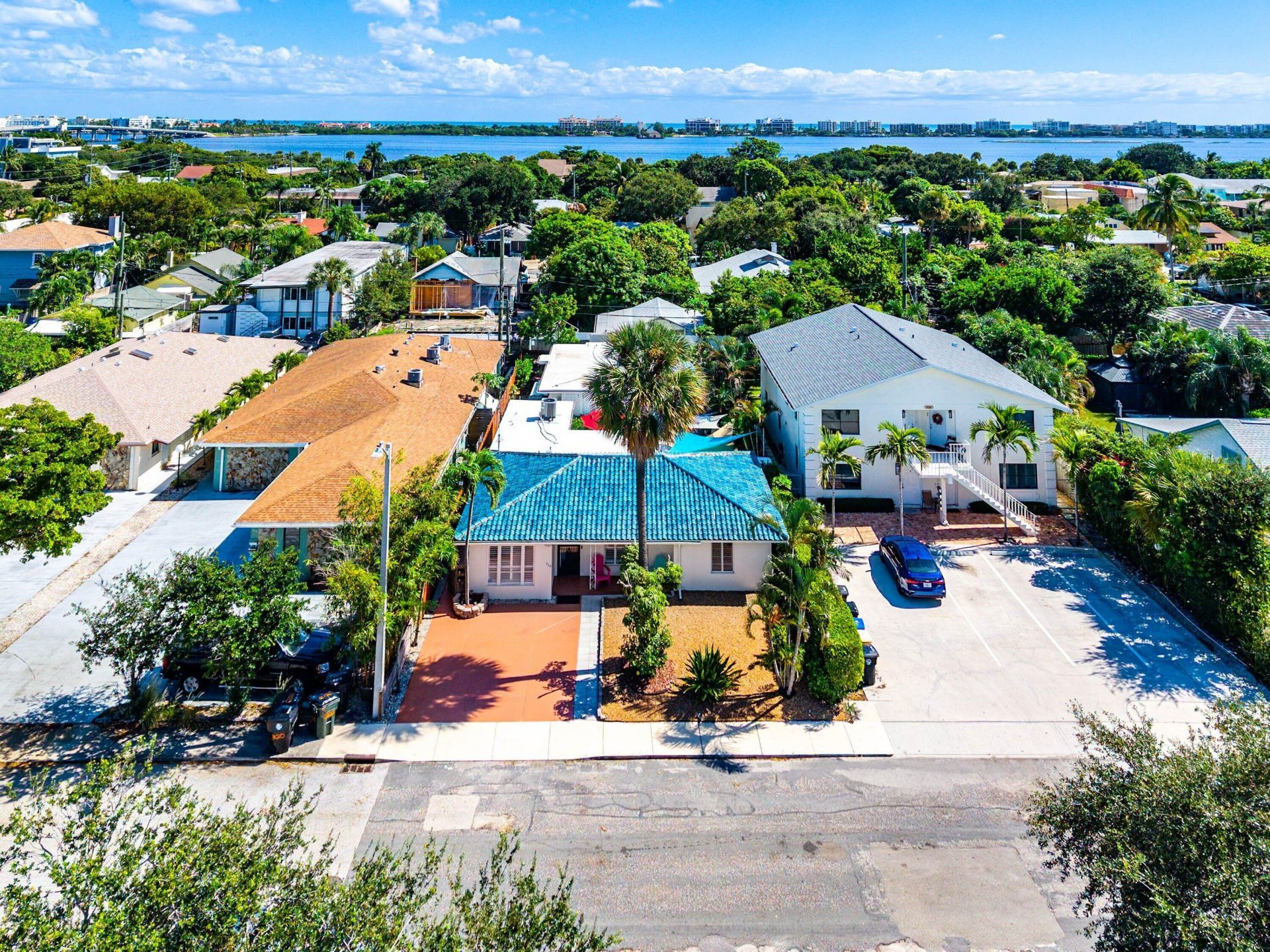 320 S Ocean Breeze, Lake Worth Beach, FL 33460 Photo