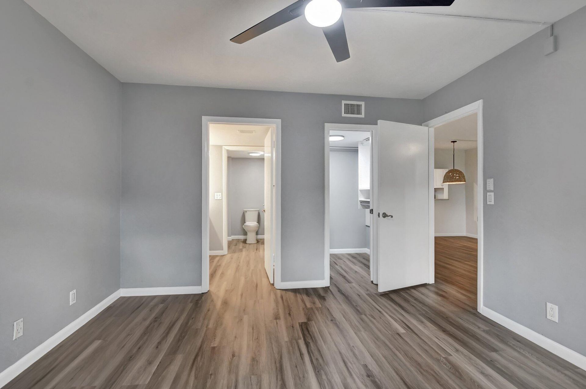6660 Somerset Drive, Unit 102, Boca Raton, FL 33433 Photo