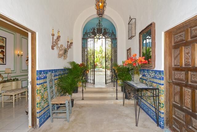 80 Middle Road, Palm Beach, FL 33480 Photo