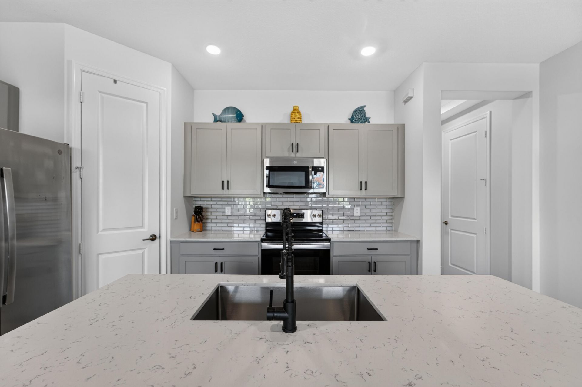 2016 Sugar Maple Drive, Riviera Beach, FL 33410 Photo