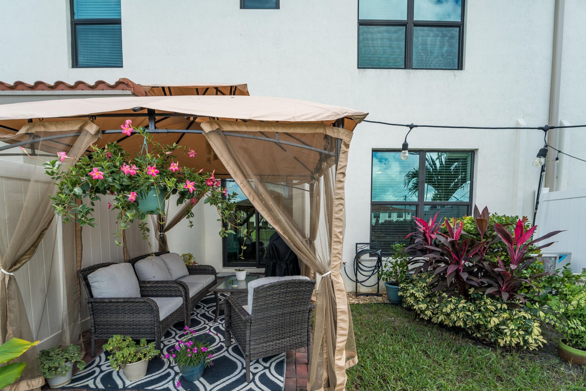 2016 Sugar Maple Drive, Riviera Beach, FL 33410 Photo