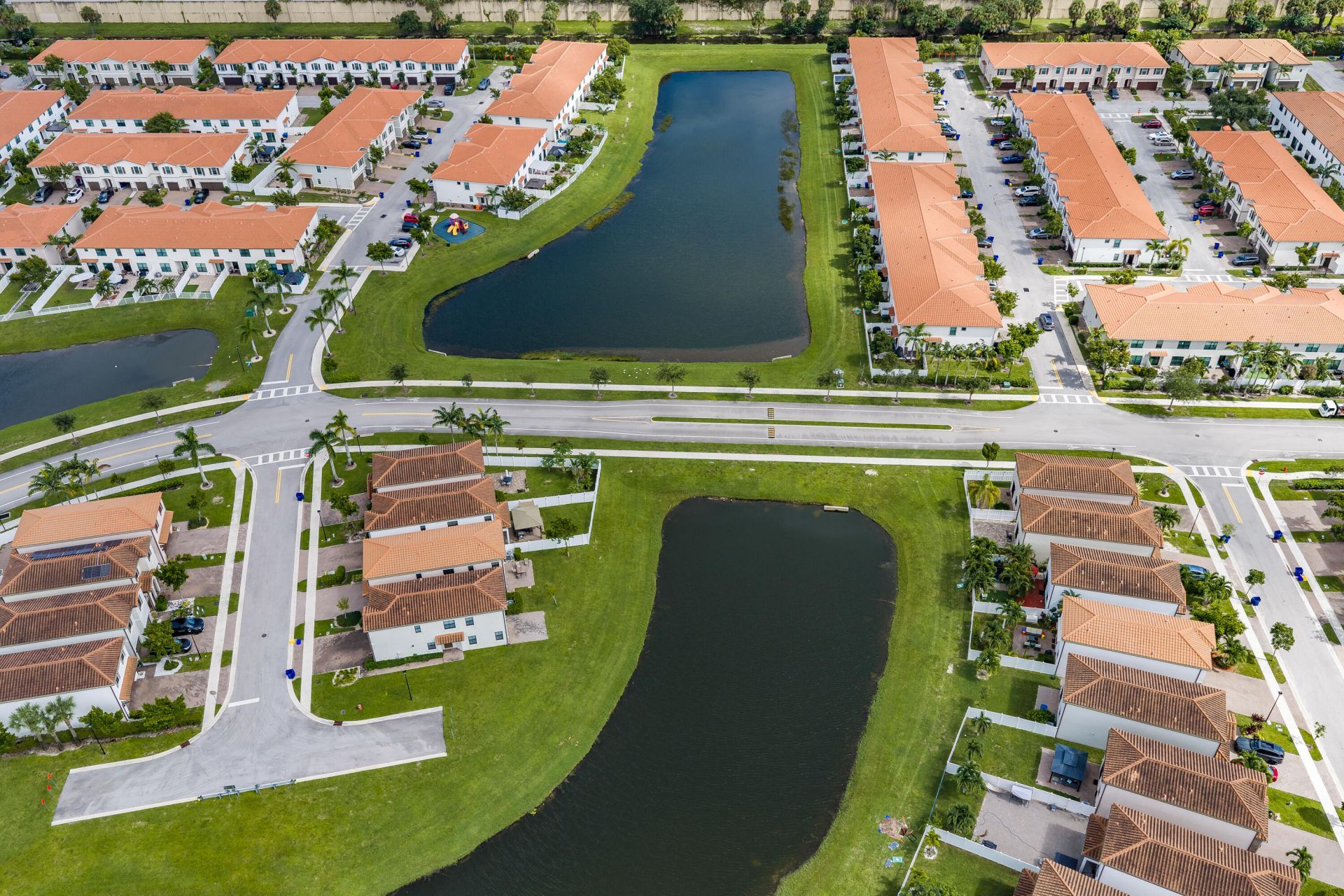 2016 Sugar Maple Drive, Riviera Beach, FL 33410 Photo
