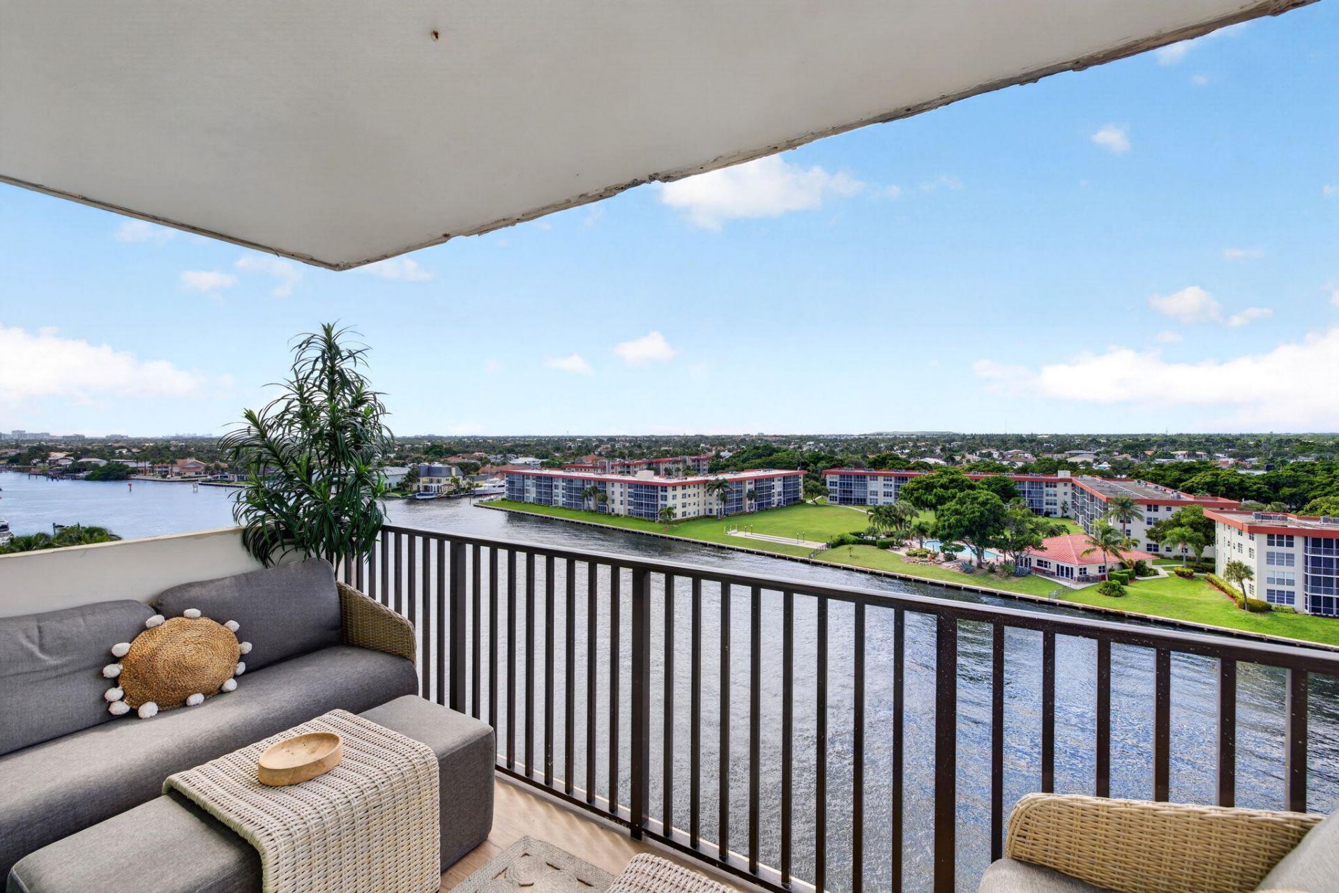 1150 Hillsboro Mile, Unit 911, Hillsboro Beach, FL 33062 Photo
