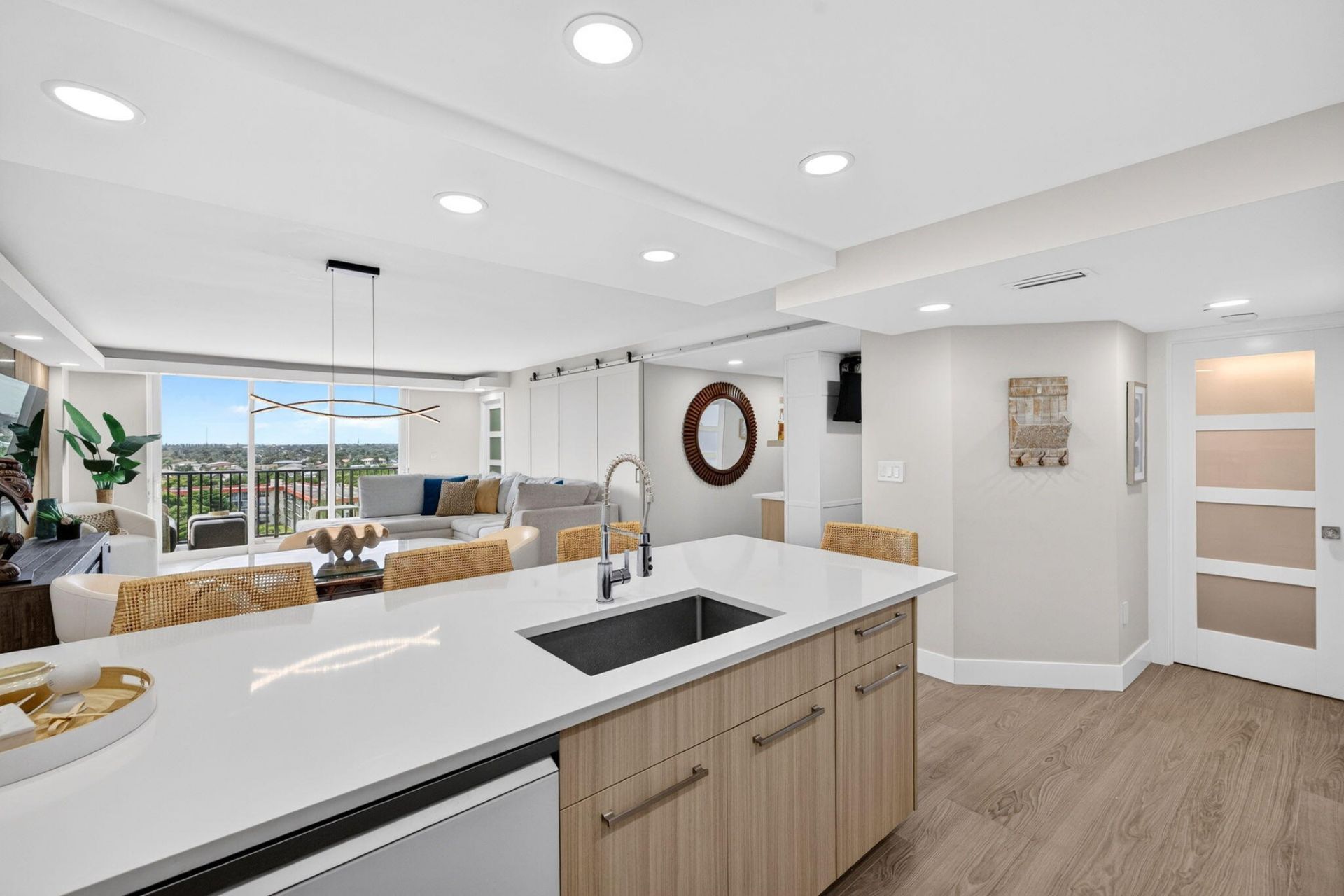1150 Hillsboro Mile, Unit 911, Hillsboro Beach, FL 33062 Photo
