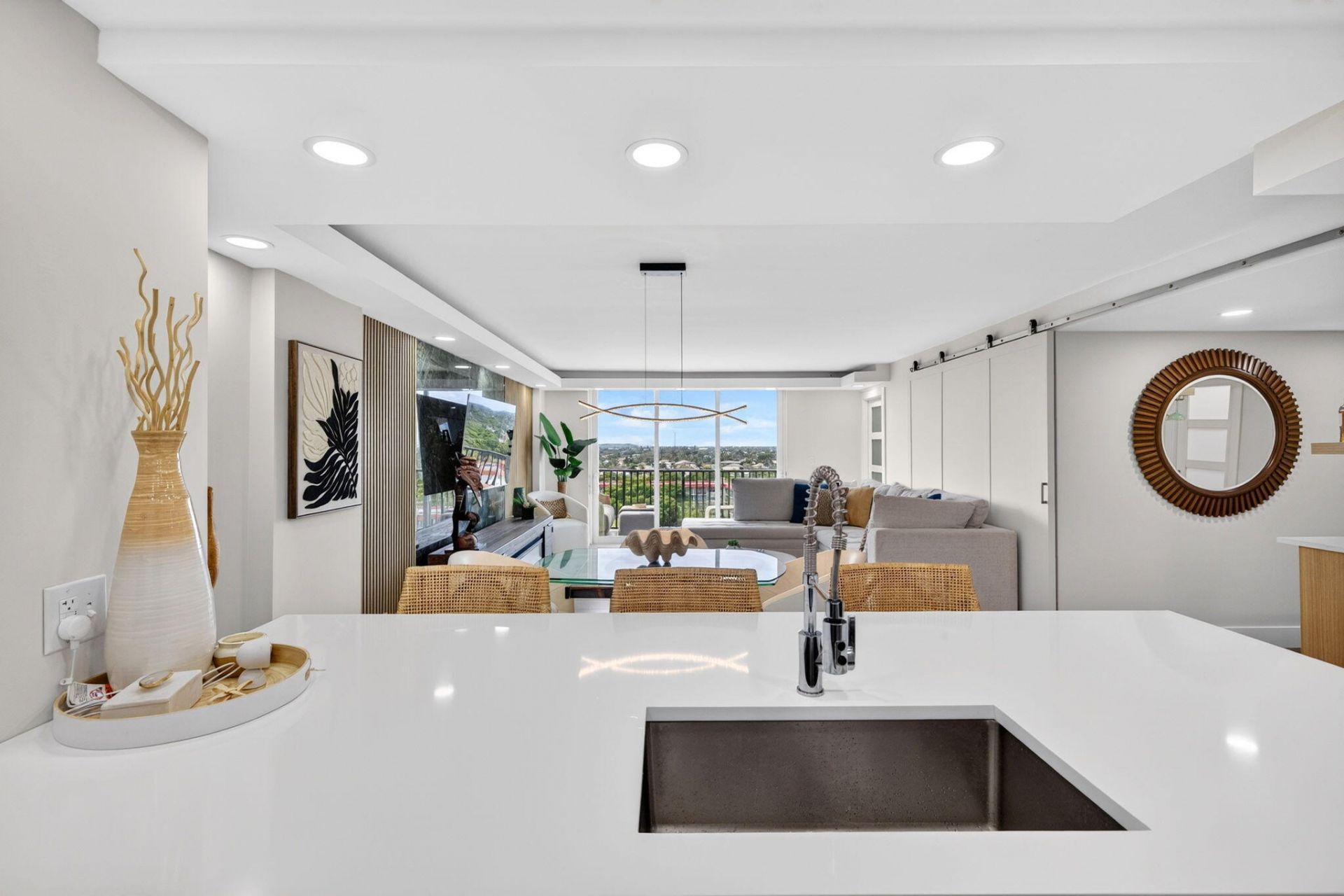 1150 Hillsboro Mile, Unit 911, Hillsboro Beach, FL 33062 Photo