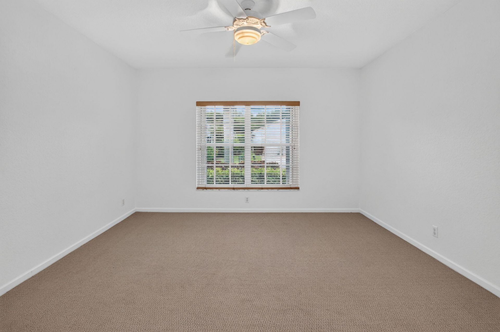 10410 Utopia Circle E, Boynton Beach, FL 33437 Photo