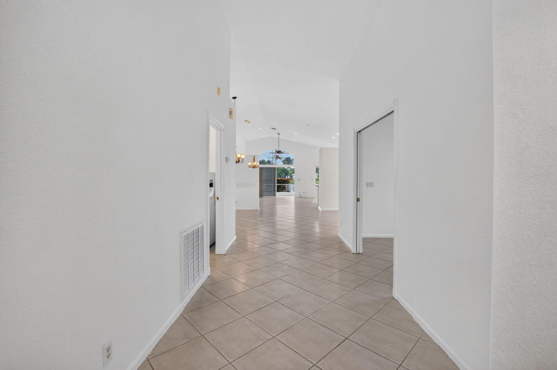 10410 Utopia Circle E, Boynton Beach, FL 33437 Photo