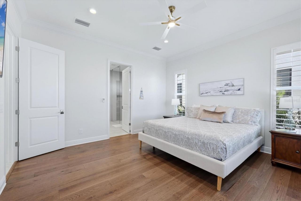 6233 Isla Del Ray Avenue, Sarasota, FL 34240 Photo
