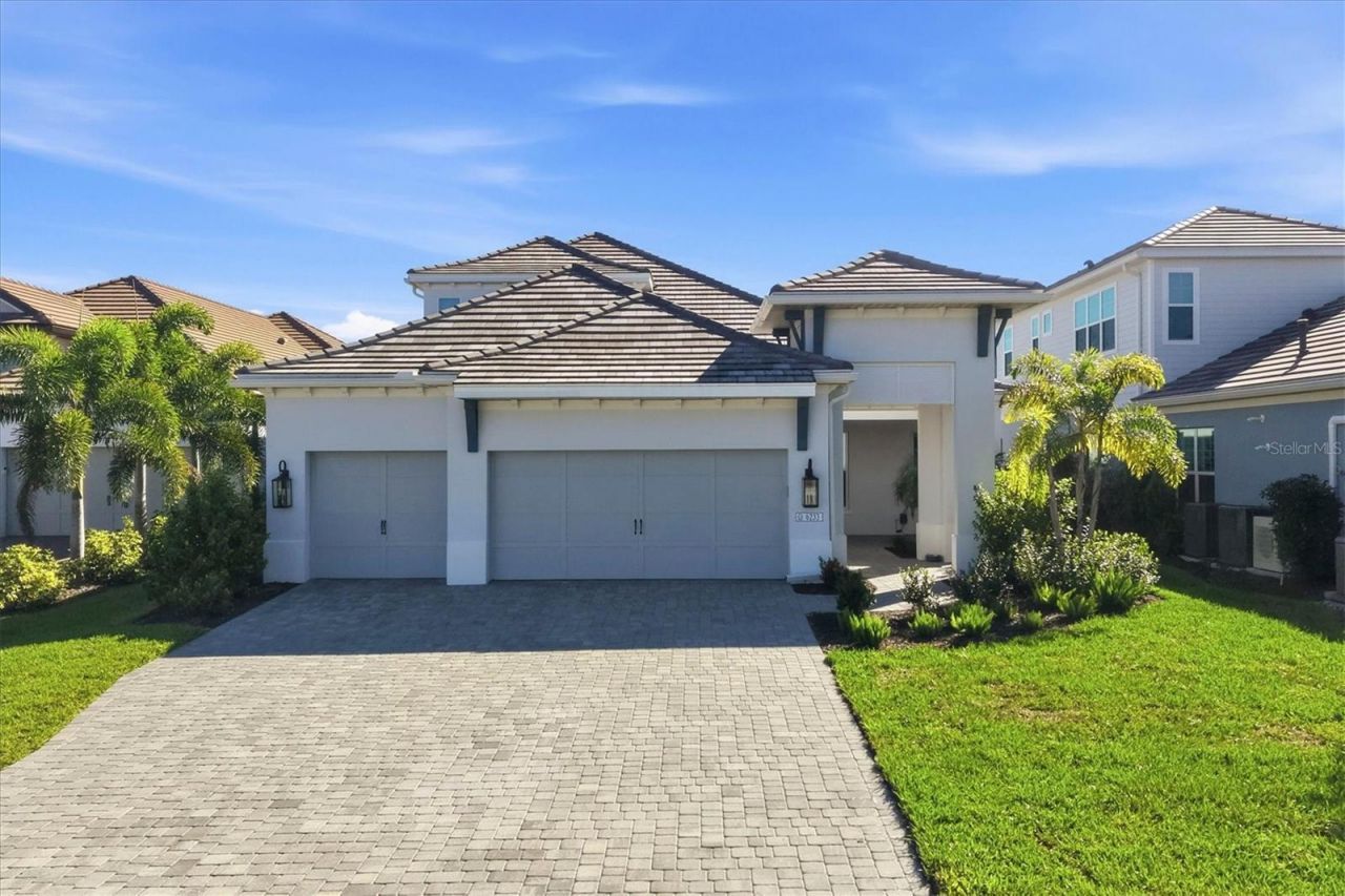 6233 Isla Del Ray Avenue, Sarasota, FL 34240 Photo