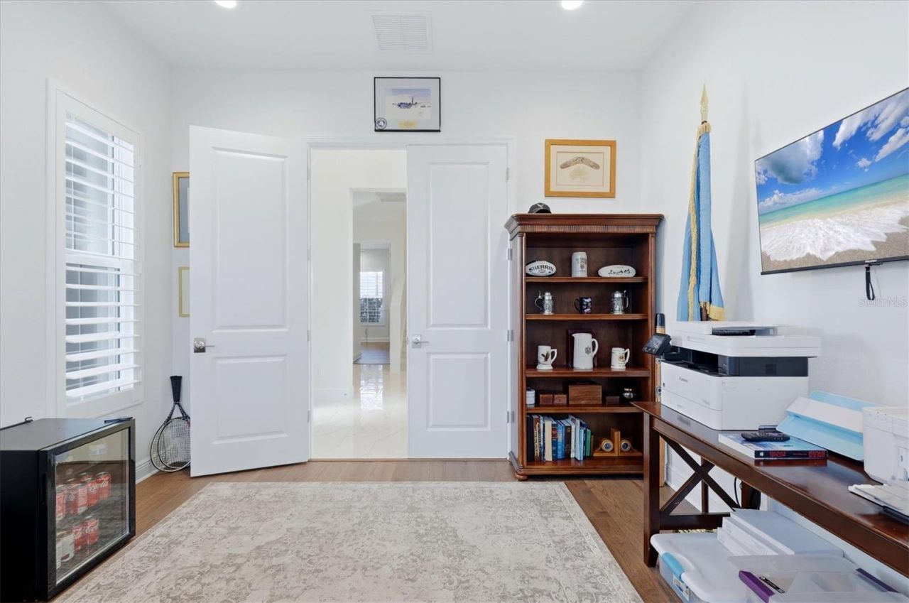 6233 Isla Del Ray Avenue, Sarasota, FL 34240 Photo