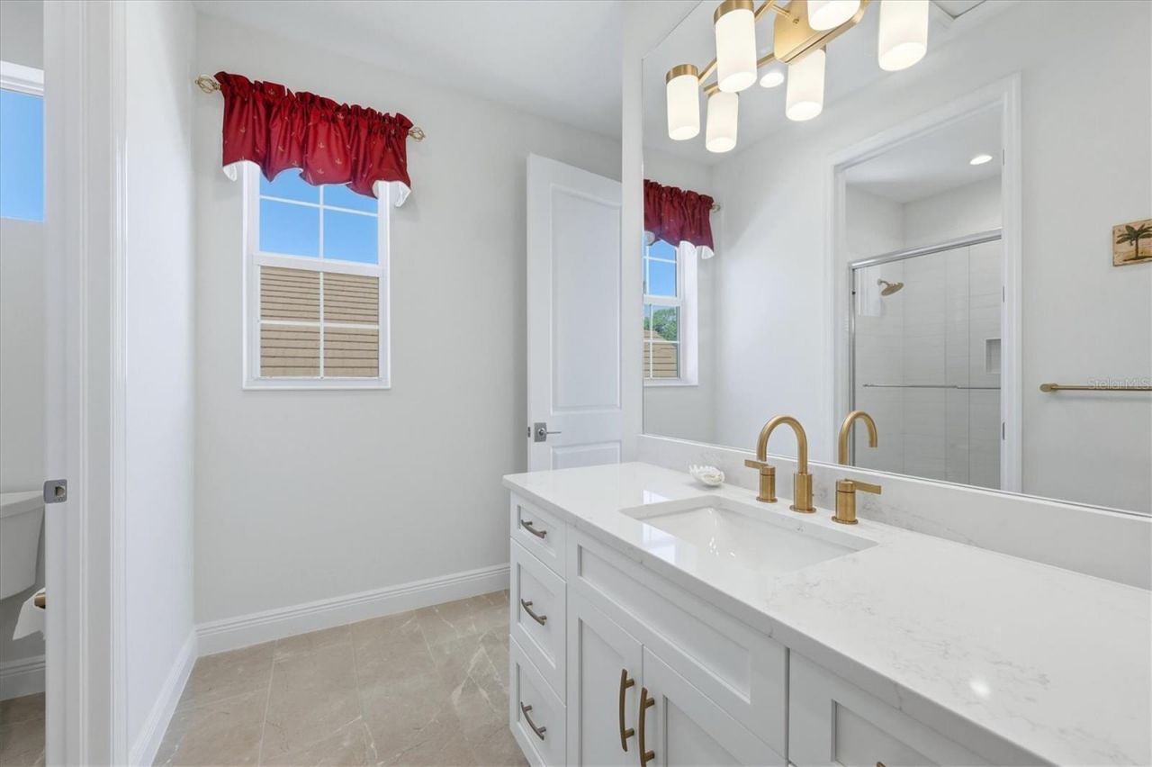 6233 Isla Del Ray Avenue, Sarasota, FL 34240 Photo