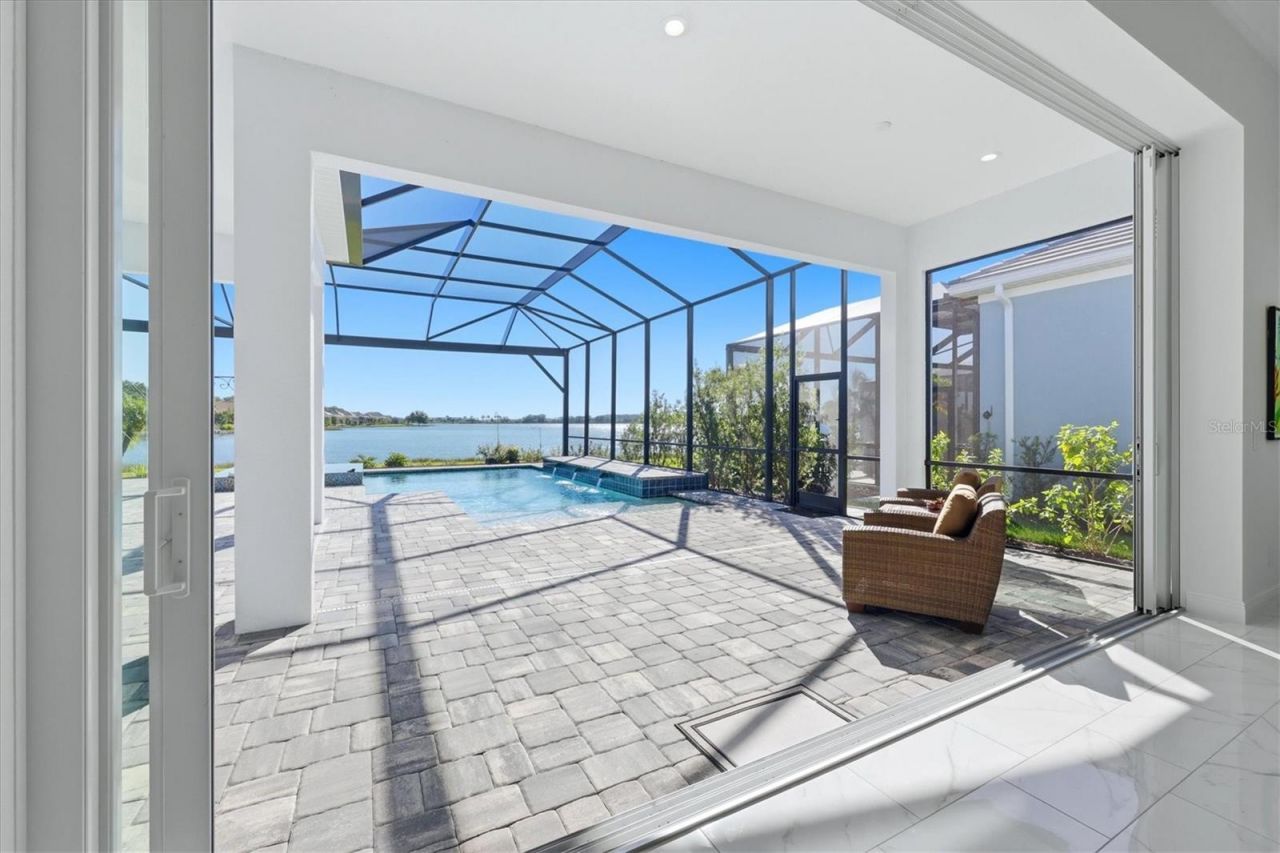 6233 Isla Del Ray Avenue, Sarasota, FL 34240 Photo