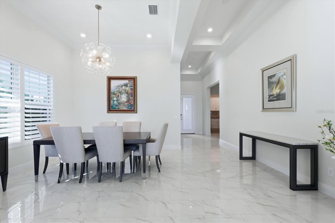 6233 Isla Del Ray Avenue, Sarasota, FL 34240 Photo