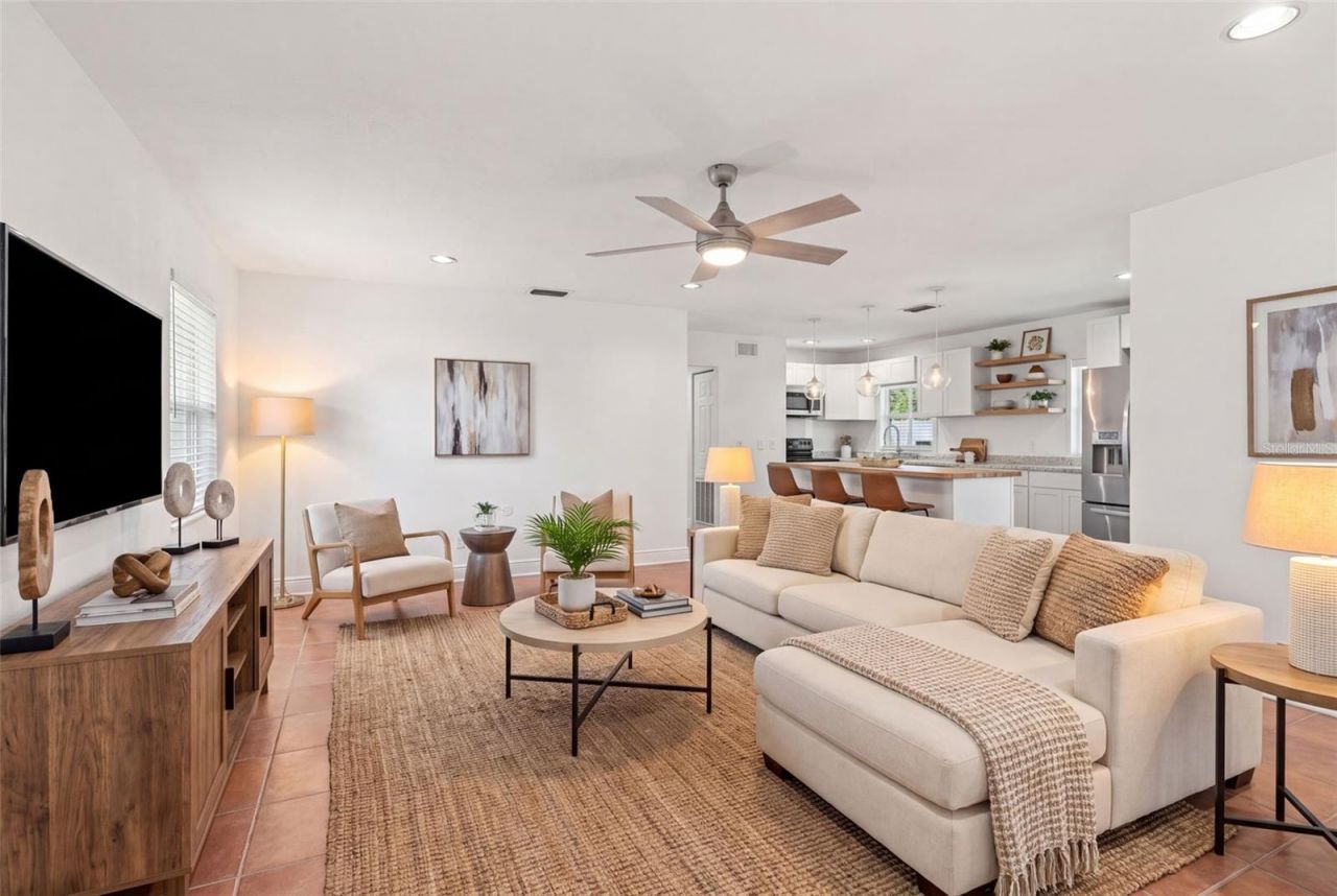 3021 Touraine Avenue, Orlando, FL 32812 Photo