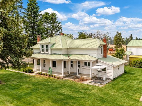 29105 S Cheney-Plaza Rd, Cheney, WA 99004