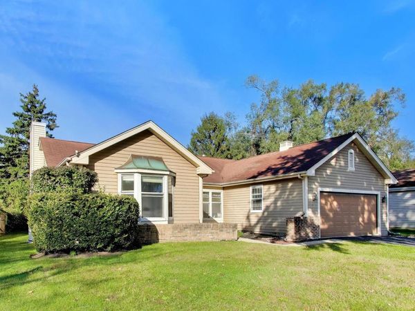 1110 Honeysuckle Drive , Wheeling, IL 60090